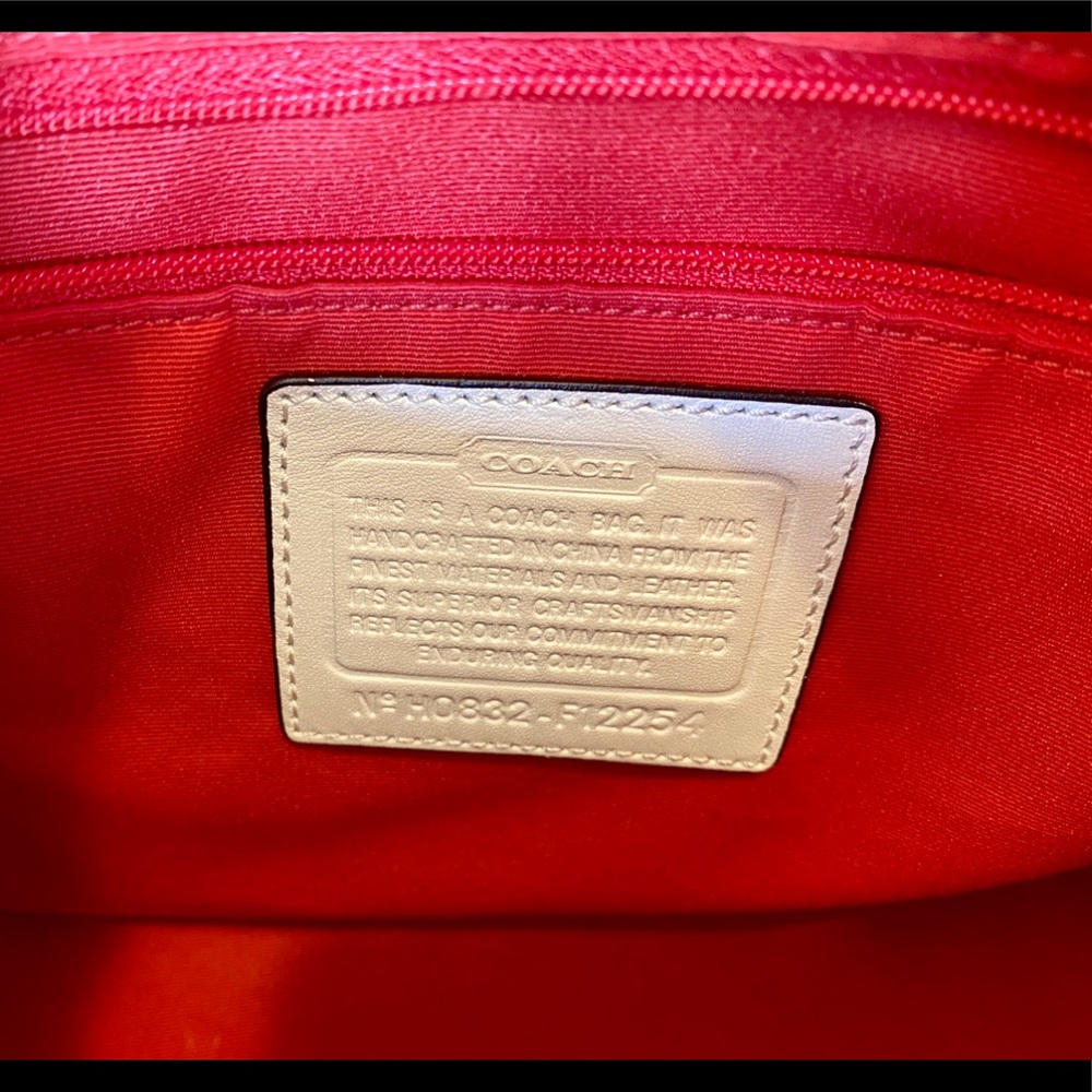 Authentic Coach Tote - Picture 5 of 6